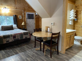 Alaska Highway Hotels